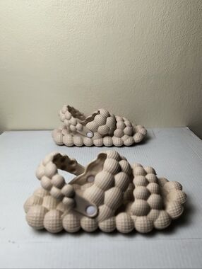 Massage Bubble Slides Slippers Sandals Breathable 10W/11M Black